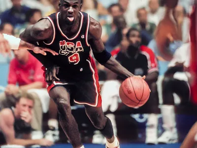 球界为之振 球界为之振